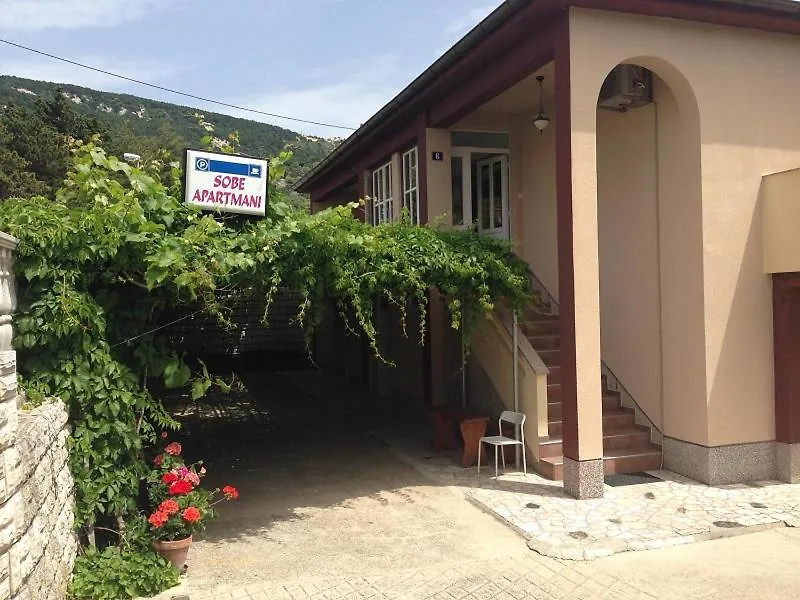 Summer Rooms Baska Guest house Baska (Krk)