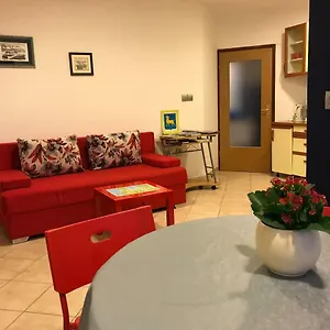 Appartamento Center - Near The Central Bus Station
